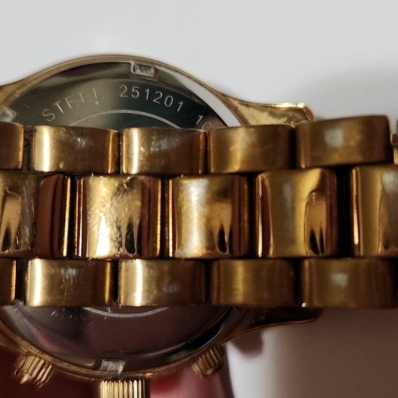 Michael Kors MK5384 Watch - Picture 8 of 9